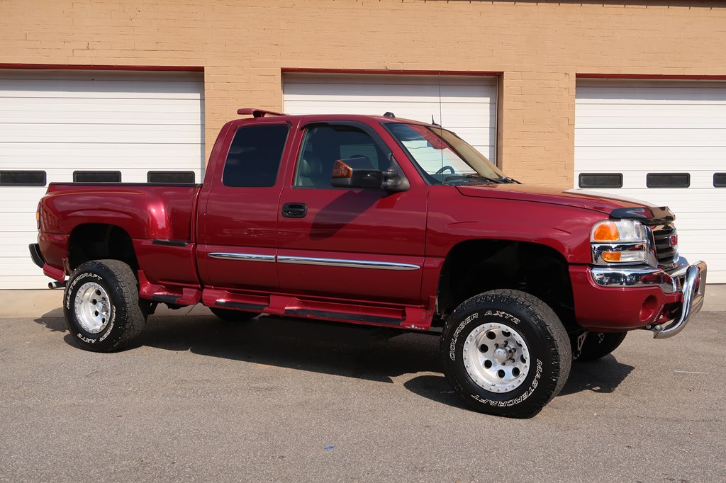 GMC W/ SUPERCHARGER STEPSIDE - TRUC 2004 GMC W/ SUPERCHARGER STEPSIDE - TRUC 1GTEC19TX4Z226581