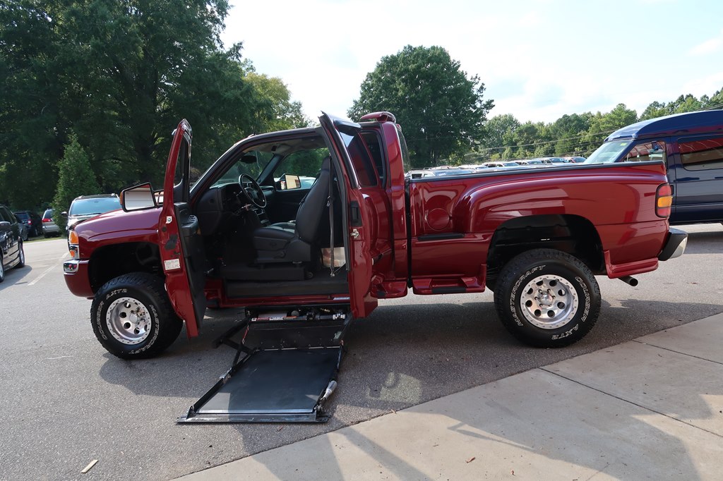 GMC W/ SUPERCHARGER STEPSIDE - TRUC 2004 GMC W/ SUPERCHARGER STEPSIDE - TRUC 1GTEC19TX4Z226581