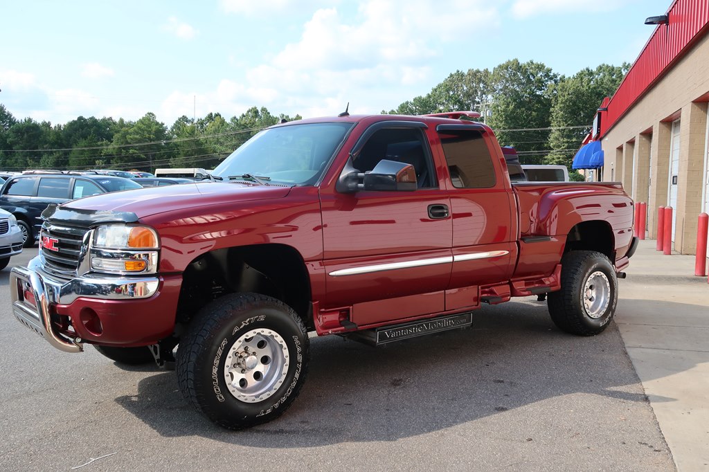 GMC W/ SUPERCHARGER STEPSIDE - TRUC 2004 GMC W/ SUPERCHARGER STEPSIDE - TRUC 1GTEC19TX4Z226581