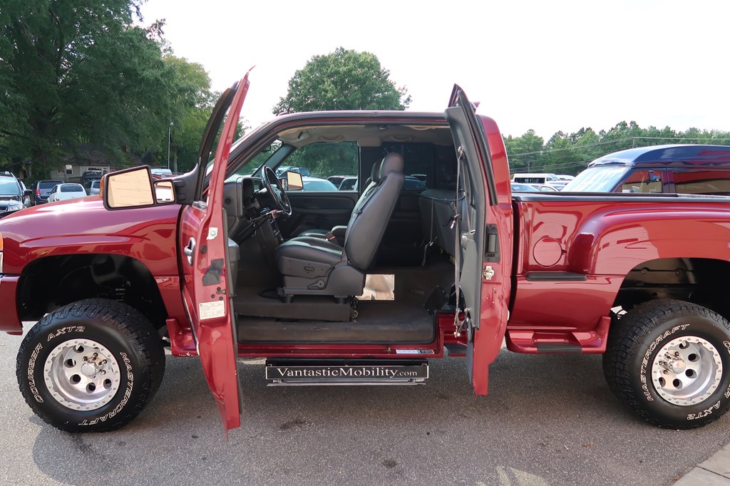 GMC W/ SUPERCHARGER STEPSIDE - TRUC 2004 GMC W/ SUPERCHARGER STEPSIDE - TRUC 1GTEC19TX4Z226581
