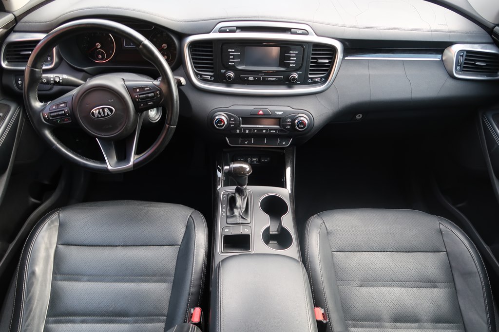 Photo 38 of this KIA SORENTO