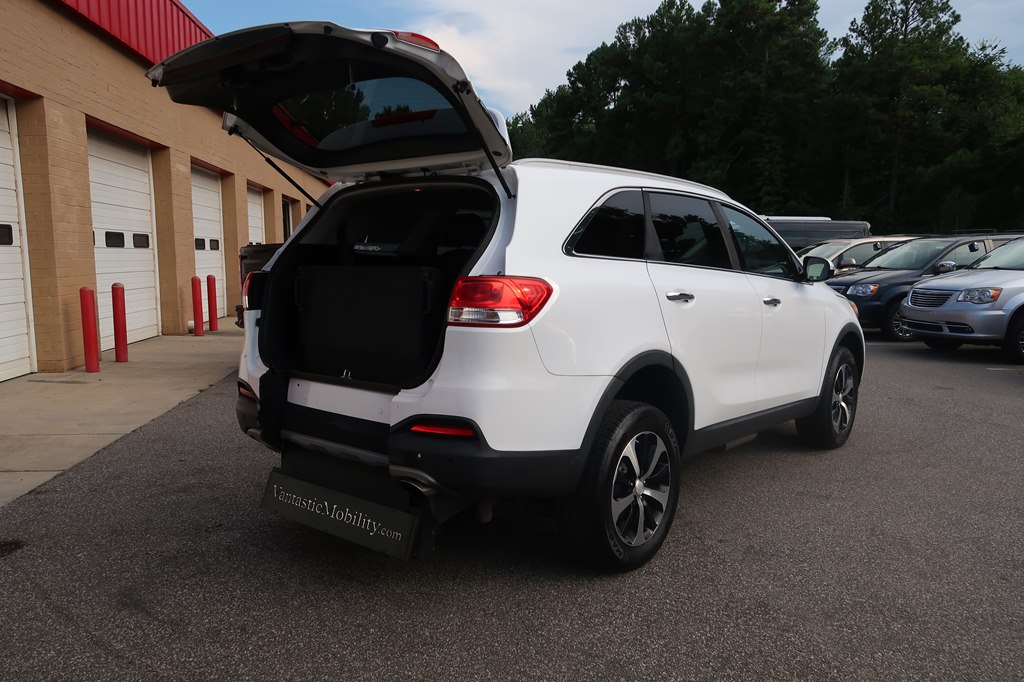 Photo 26 of this KIA SORENTO