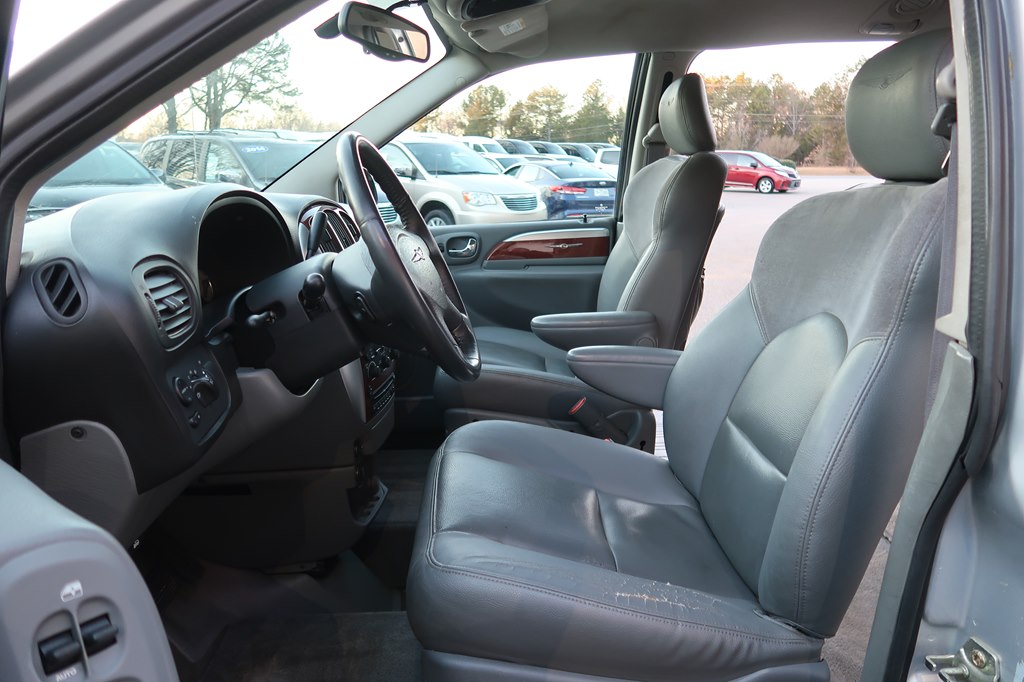CHRYSLER TOWN & COUNTRY 2006 CHRYSLER TOWN & COUNTRY 2A8GP64L46R674757