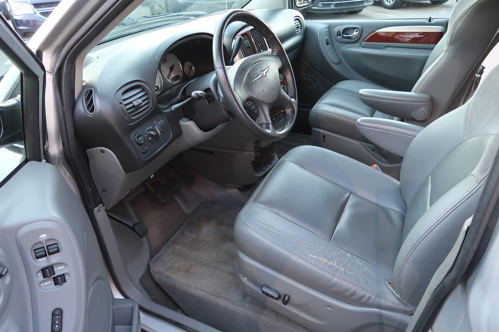 CHRYSLER TOWN & COUNTRY 2006 CHRYSLER TOWN & COUNTRY 2A8GP64L46R674757