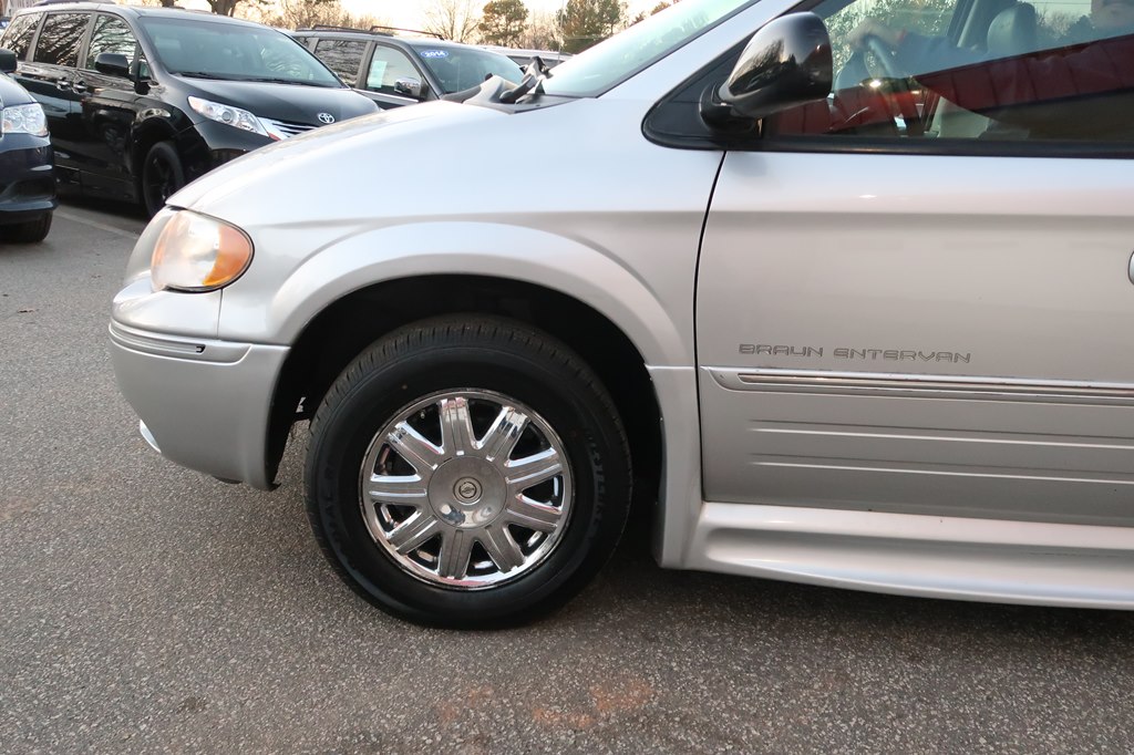 CHRYSLER TOWN & COUNTRY 2006 CHRYSLER TOWN & COUNTRY 2A8GP64L46R674757