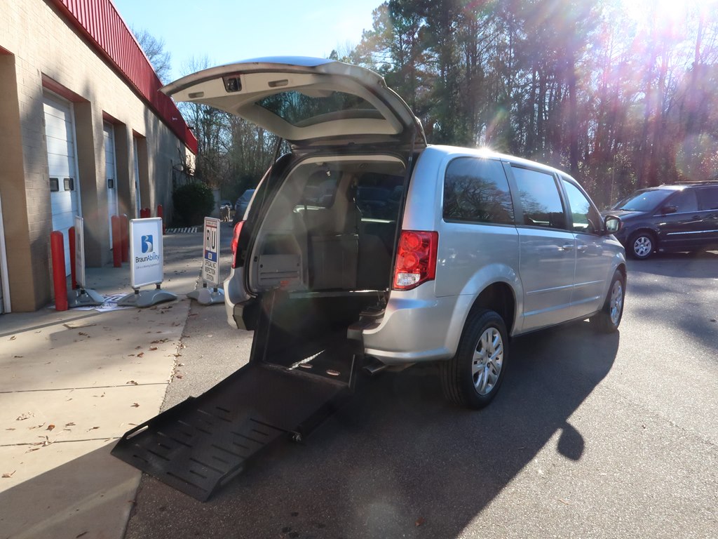 DODGE GRAND CARAVAN 2015 DODGE GRAND CARAVAN 2C4RDGBG7FR542158