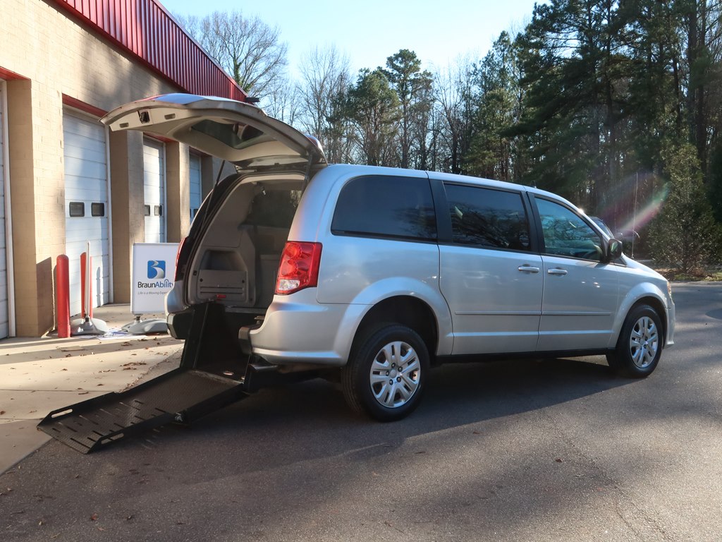 DODGE GRAND CARAVAN 2015 DODGE GRAND CARAVAN 2C4RDGBG7FR542158