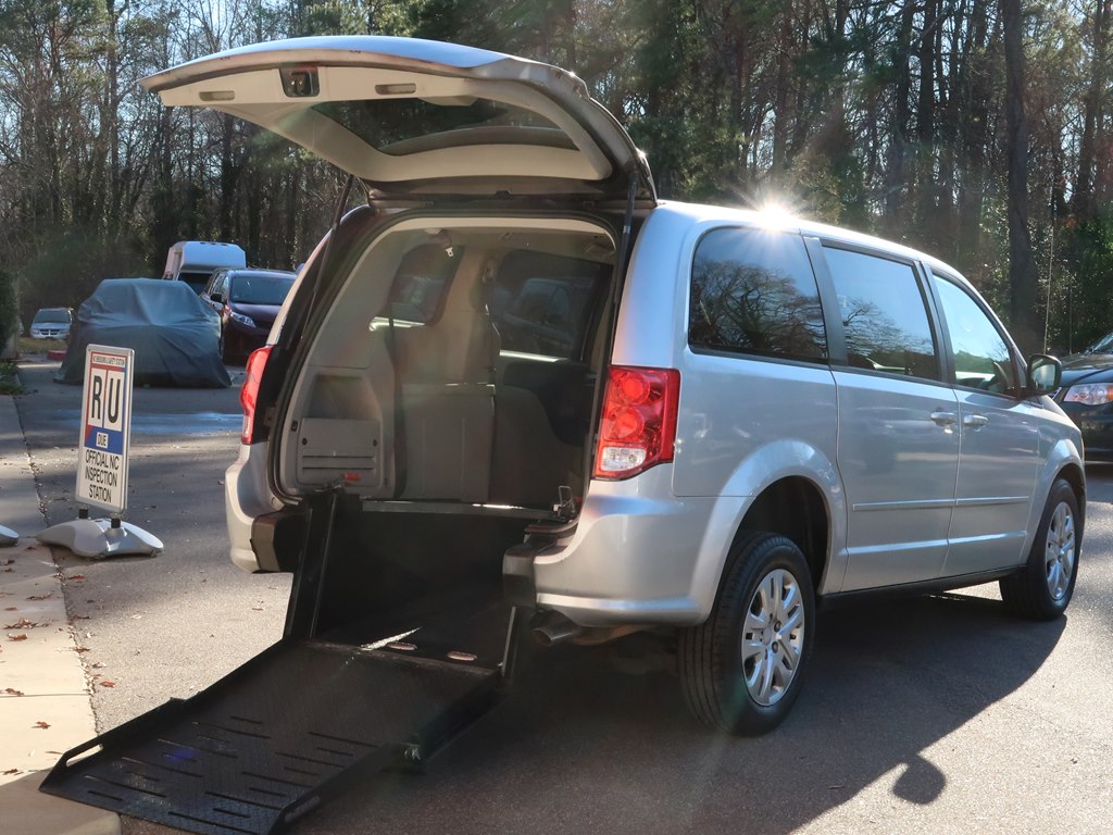DODGE GRAND CARAVAN 2015 DODGE GRAND CARAVAN 2C4RDGBG7FR542158
