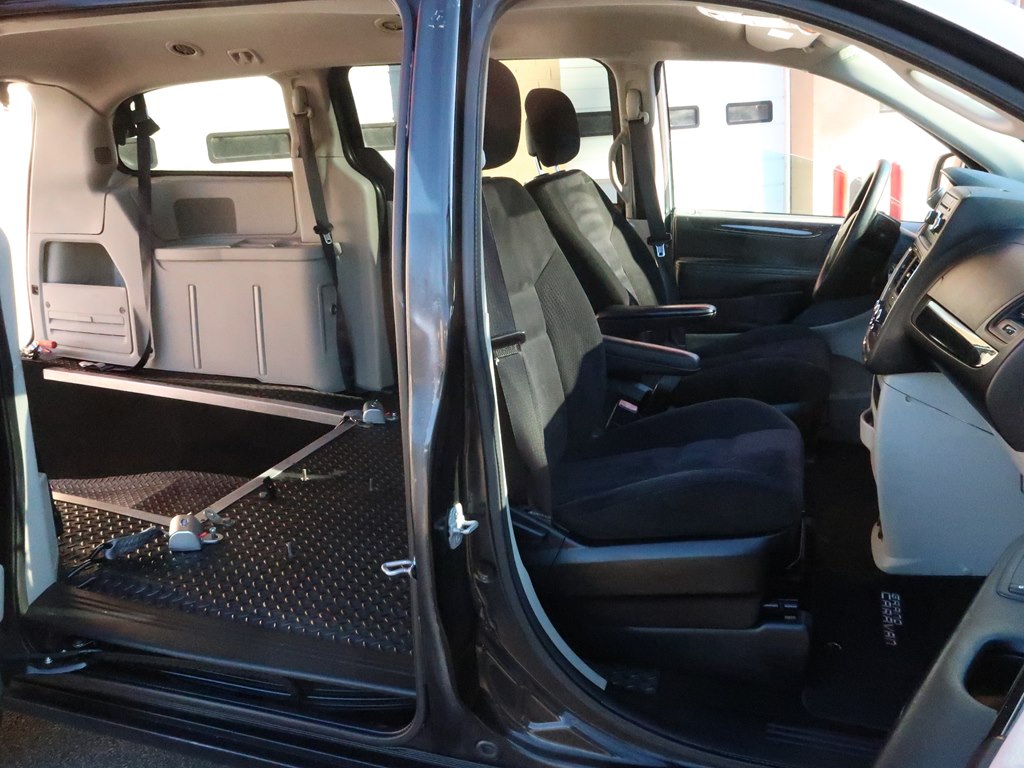 DODGE GRAND CARAVAN 2015 DODGE GRAND CARAVAN 2C4RDGBG7FR542158