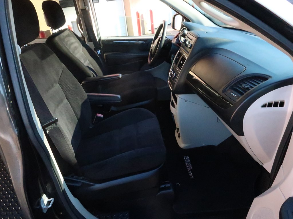 DODGE GRAND CARAVAN 2015 DODGE GRAND CARAVAN 2C4RDGBG7FR542158