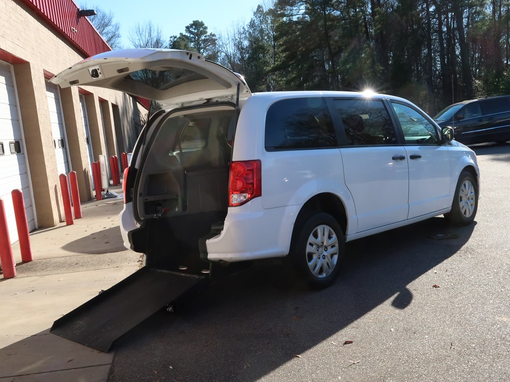 Photo 56 of this DODGE GRAND CARAVAN