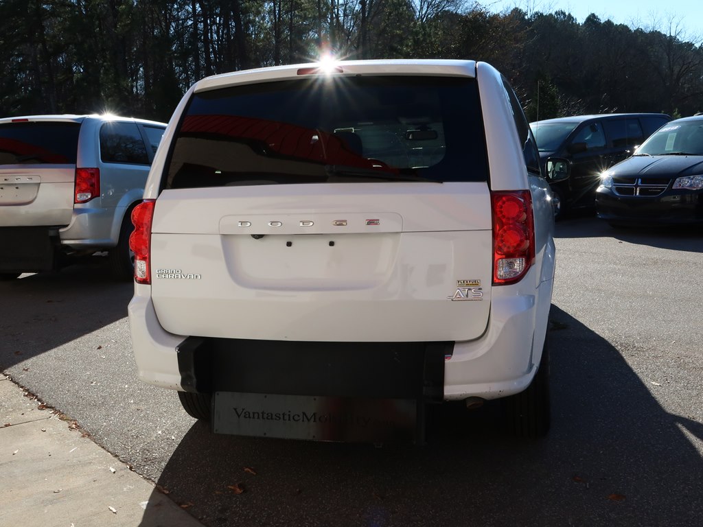 Photo 15 of this DODGE GRAND CARAVAN