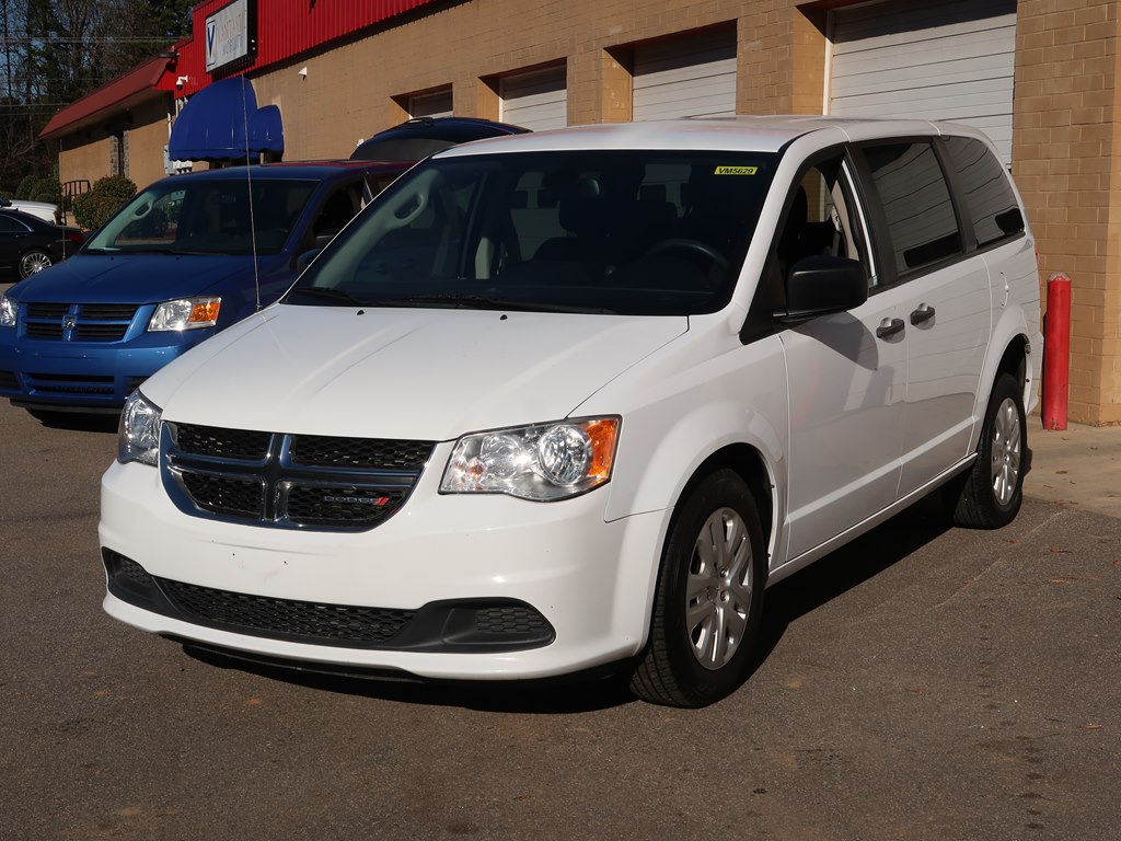 Photo 12 of this DODGE GRAND CARAVAN