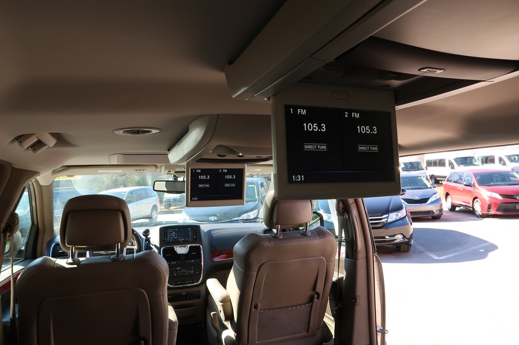 CHRYSLER TOWN & COUNTRY 2015 CHRYSLER TOWN & COUNTRY 2C4RC1GG1FR716508