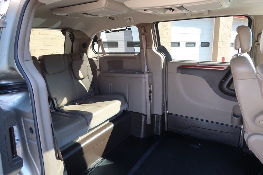 CHRYSLER TOWN & COUNTRY 2015 CHRYSLER TOWN & COUNTRY 2C4RC1GG1FR716508