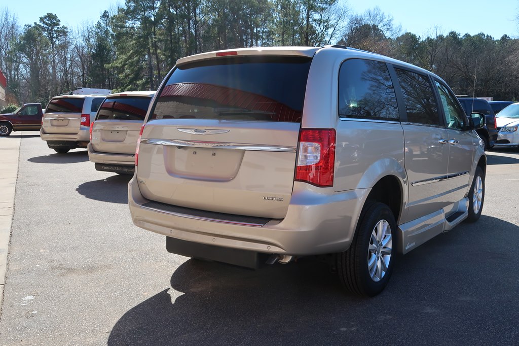 CHRYSLER TOWN & COUNTRY 2015 CHRYSLER TOWN & COUNTRY 2C4RC1GG1FR716508