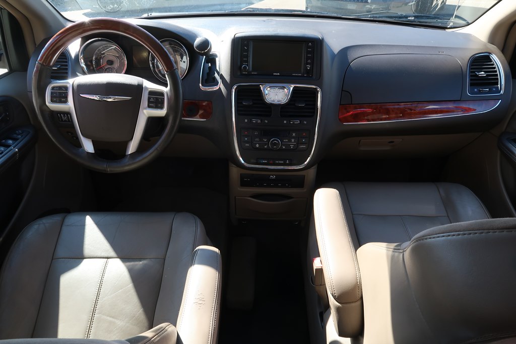 CHRYSLER TOWN & COUNTRY 2015 CHRYSLER TOWN & COUNTRY 2C4RC1GG1FR716508