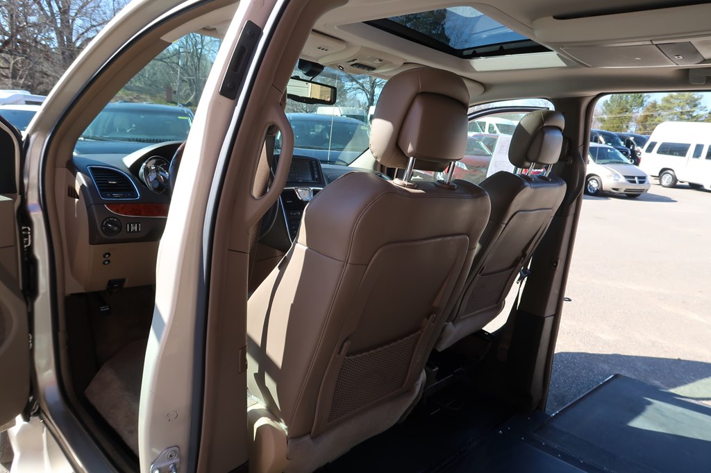 CHRYSLER TOWN & COUNTRY 2015 CHRYSLER TOWN & COUNTRY 2C4RC1GG1FR716508