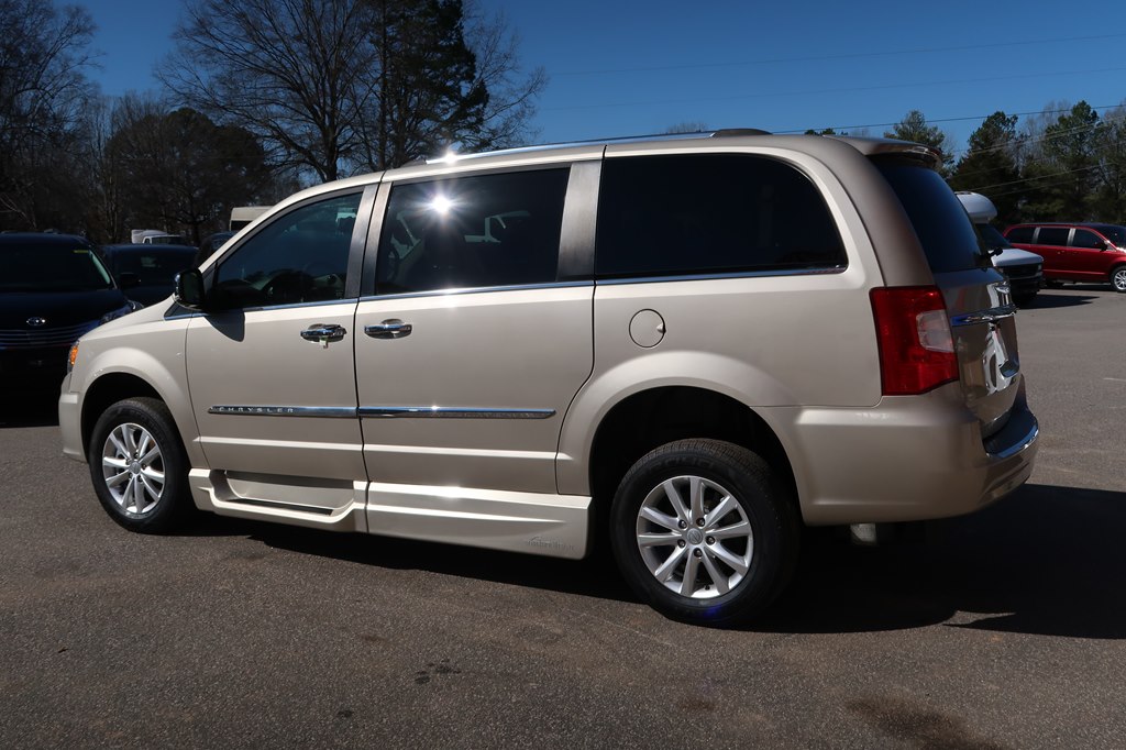 CHRYSLER TOWN & COUNTRY 2015 CHRYSLER TOWN & COUNTRY 2C4RC1GG1FR716508