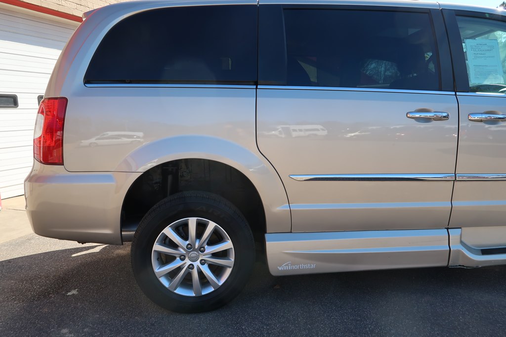 CHRYSLER TOWN & COUNTRY 2015 CHRYSLER TOWN & COUNTRY 2C4RC1GG1FR716508