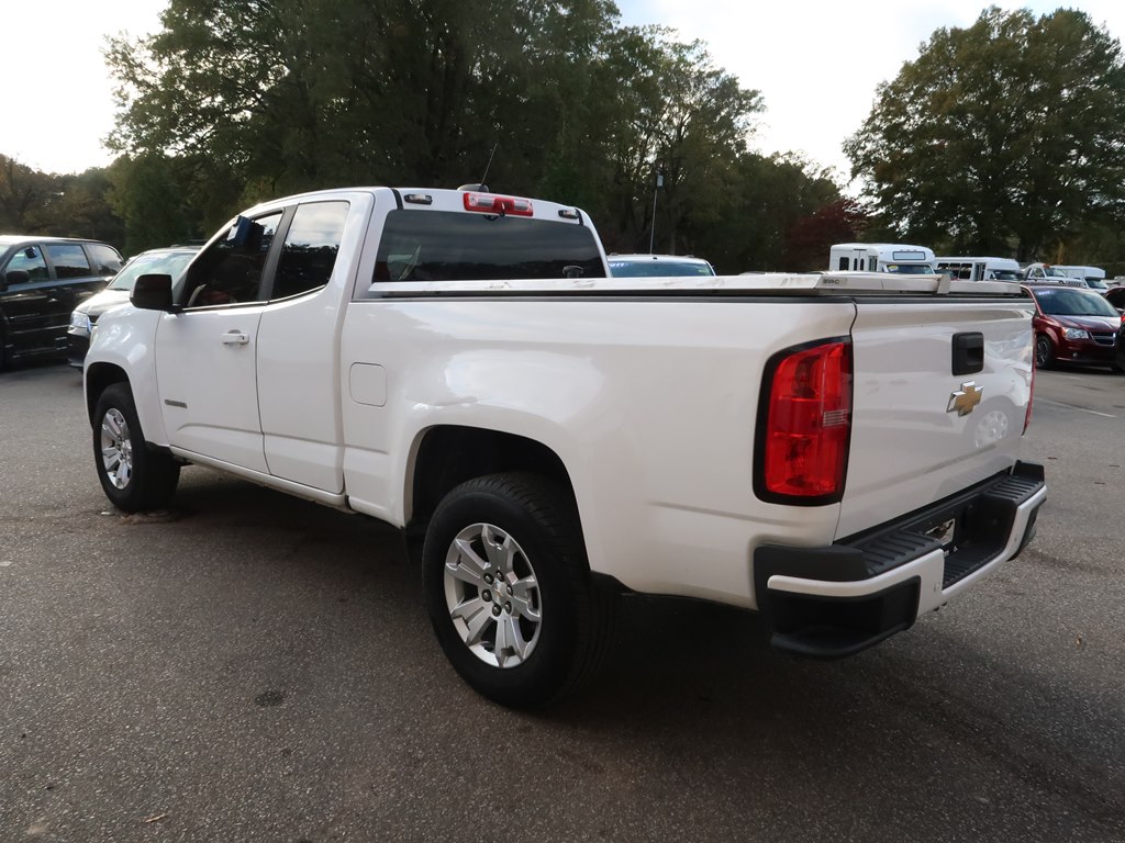 Photo 17 of this CHEVROLET COLORADO