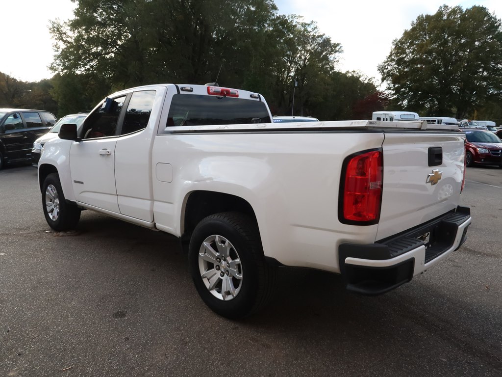 Photo 18 of this CHEVROLET COLORADO