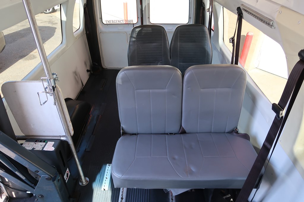 Photo 35 of this FORD ECONOLINE