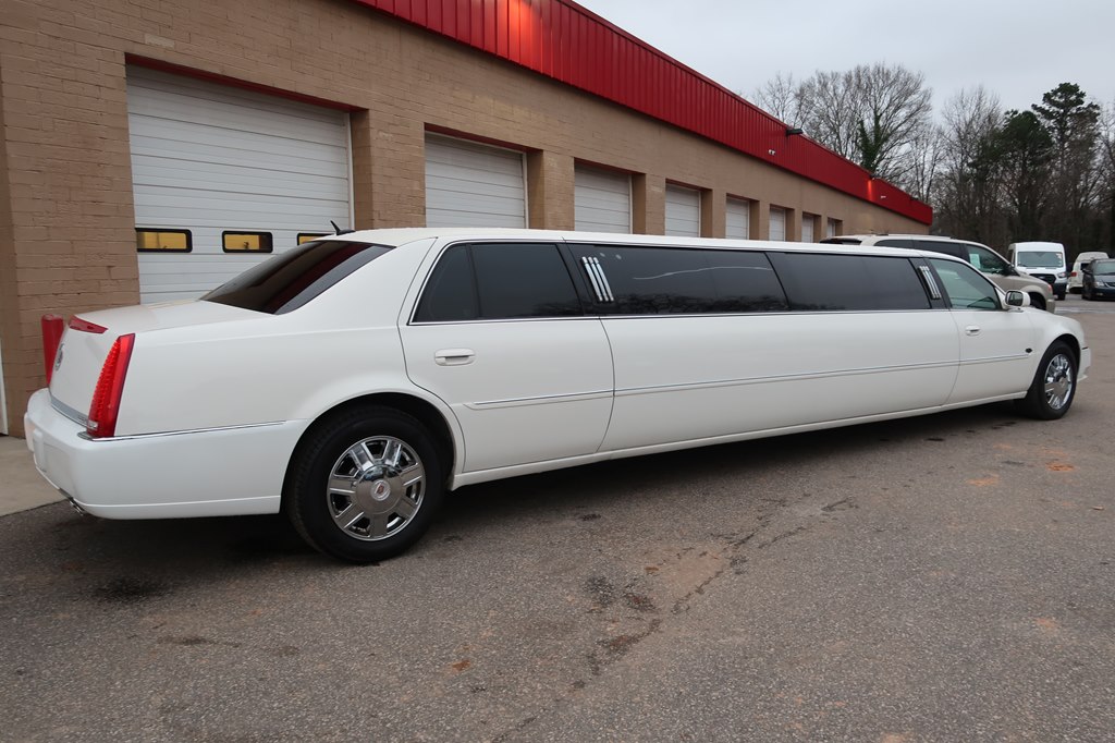 Photo 41 of this CADILLAC SEDAN DEVILLE