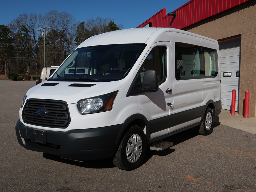 Photo 12 of this FORD TRANSIT