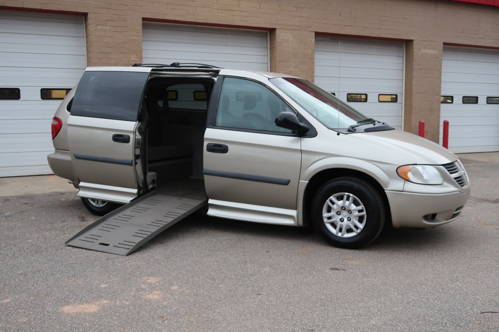 DODGE GRAND CARAVAN 2007 DODGE GRAND CARAVAN 1D4GP24R37B228011