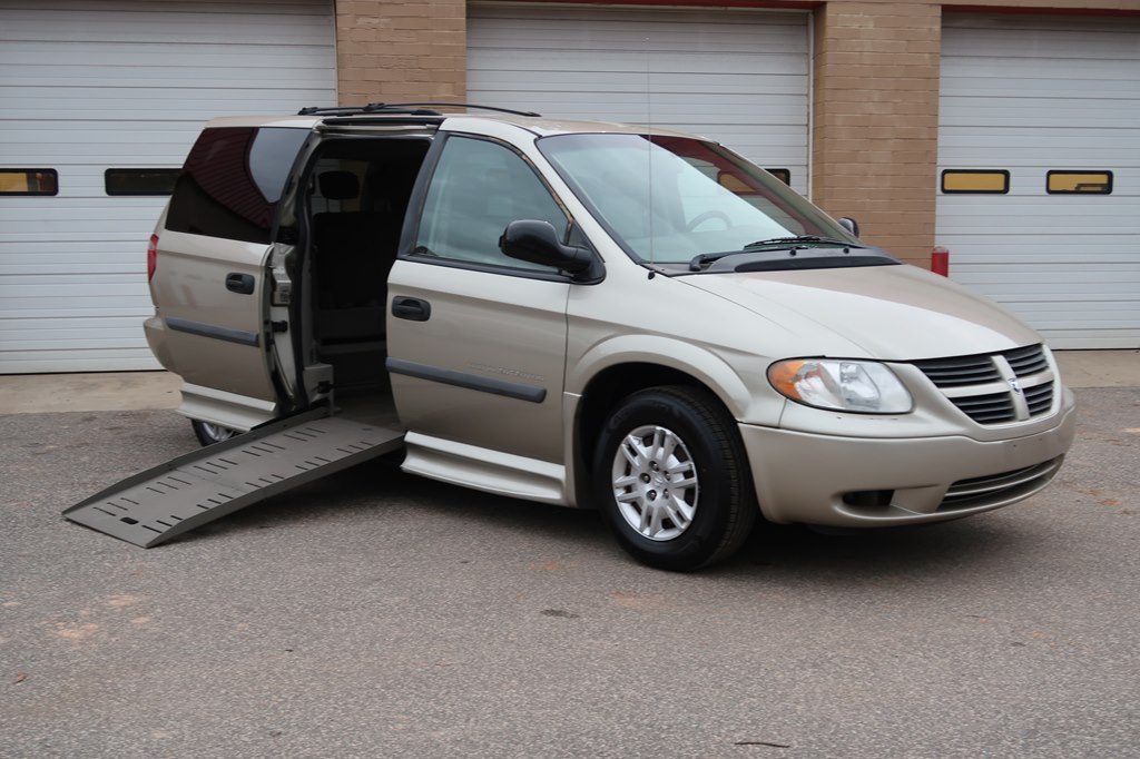 DODGE GRAND CARAVAN 2007 DODGE GRAND CARAVAN 1D4GP24R37B228011