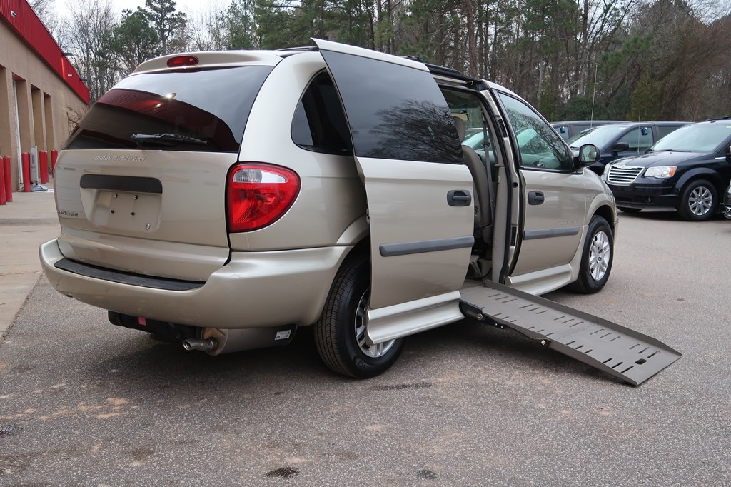 DODGE GRAND CARAVAN 2007 DODGE GRAND CARAVAN 1D4GP24R37B228011