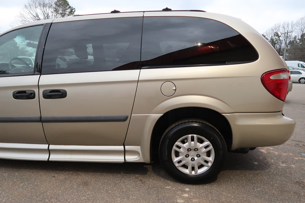 DODGE GRAND CARAVAN 2007 DODGE GRAND CARAVAN 1D4GP24R37B228011