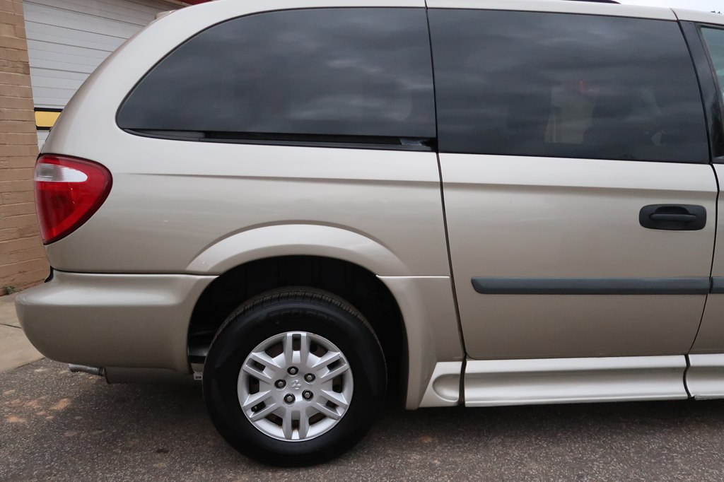 DODGE GRAND CARAVAN 2007 DODGE GRAND CARAVAN 1D4GP24R37B228011