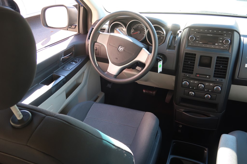 DODGE GRAND CARAVAN 2008 DODGE GRAND CARAVAN 2D8HN44H28R696200