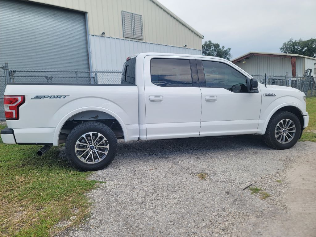 Photo 2 of this FORD F150