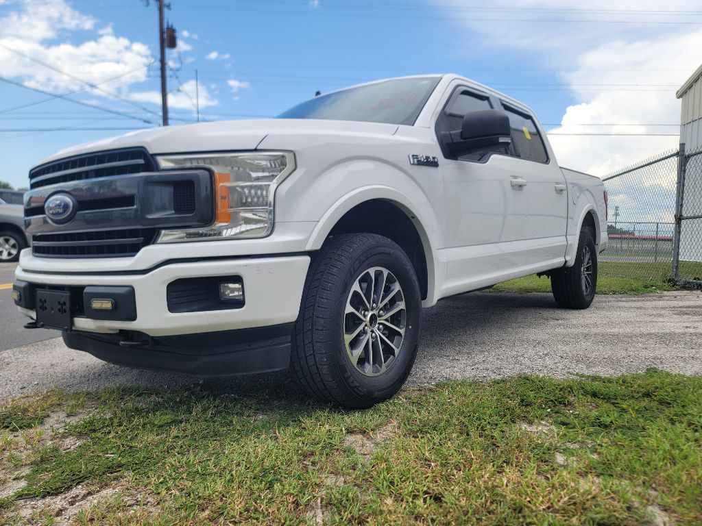 Photo 2 of this FORD F150