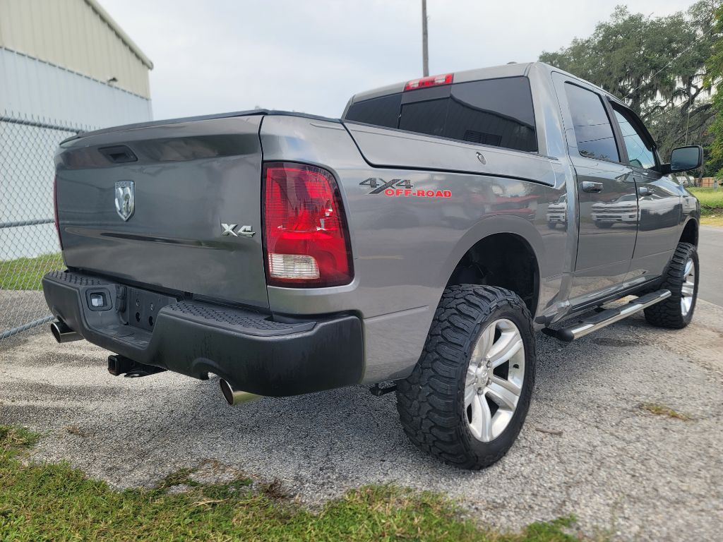 Photo 8 of this DODGE RAM 1500