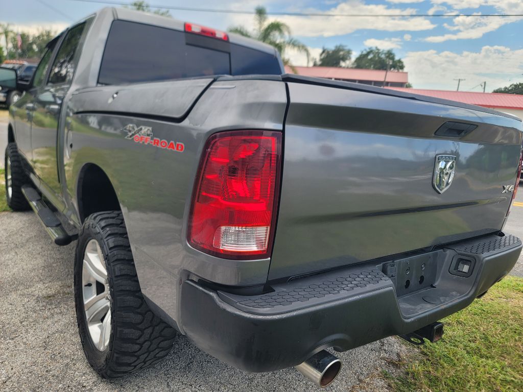 Photo 9 of this DODGE RAM 1500