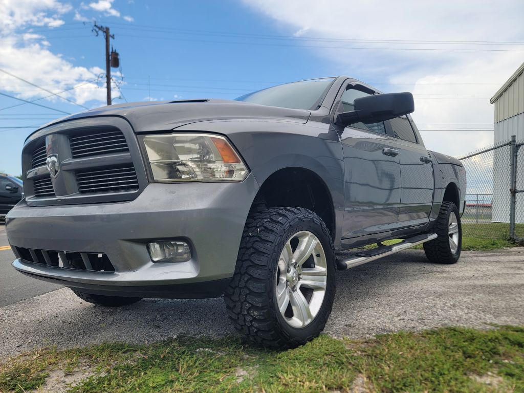 Photo 6 of this DODGE RAM 1500