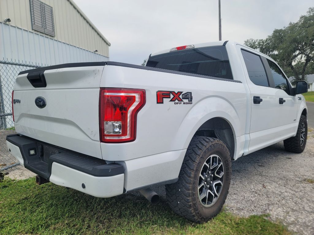 Photo 5 of this FORD F150