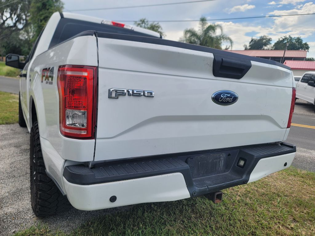 Photo 6 of this FORD F150
