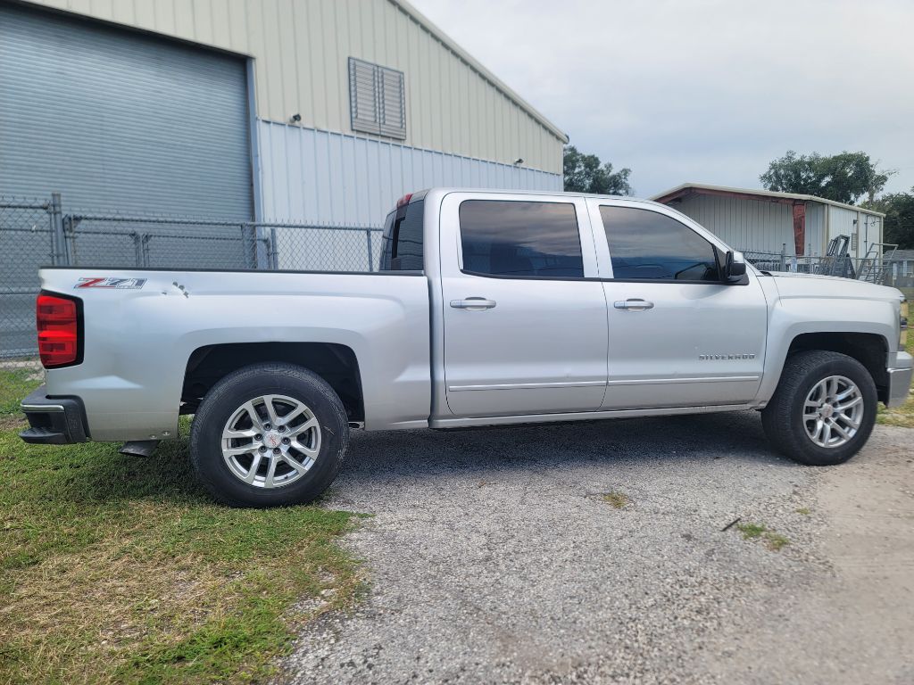 Photo 4 of this CHEVROLET SILVERADO 1500