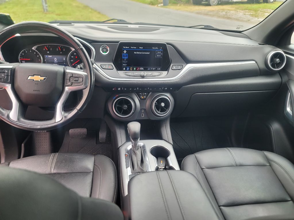 Photo 7 of this CHEVROLET BLAZER