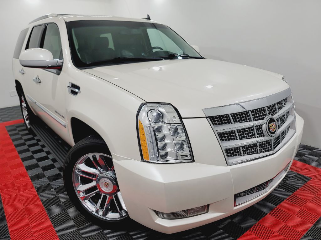 2013 CADILLAC ESCALADE PLATINUM for sale at Fast Track Auto Mall