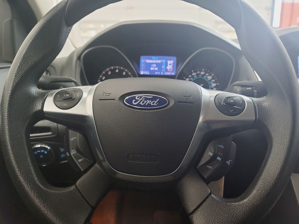 2012 FORD FOCUS SE for sale at Fast Track Auto Mall