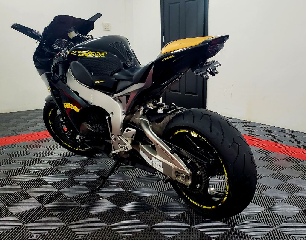 2011 HONDA CBR1000RR MOTORCYCLE for sale at Fast Track Auto Mall