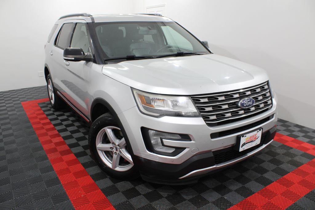 Silver 2017 Ford Explorer SUV / Crossover All-Wheel Drive Automatic