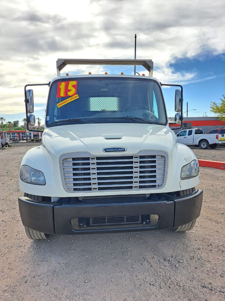 Photo 4 of this TR-2 FREIGHTLINER REFRIGERATED