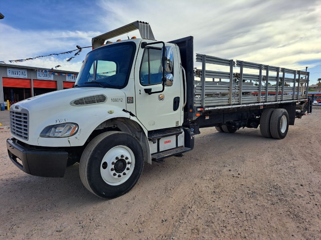 2015 TR-2 FREIGHTLINER REFRIGERATED